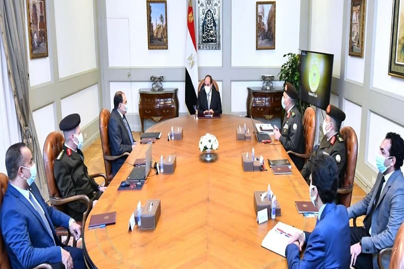 الرئيس السيسي يتابع موقف ترميم وتجديد مقامات وأضرحة آل البيت.. الحسين ونفيسة وزينب