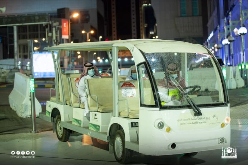 المسجد الحرام: توفير عربات لنقل كبار السن وذوي الهمم بالساحتين الشرقية والغربية