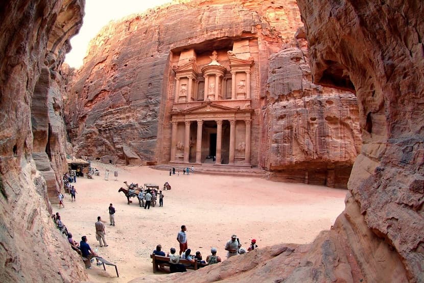 الأردن تفتح أبوابها لدول الخليج والعالم للسياحة العلاجية عبر منصة "سلامتك" في يوليو