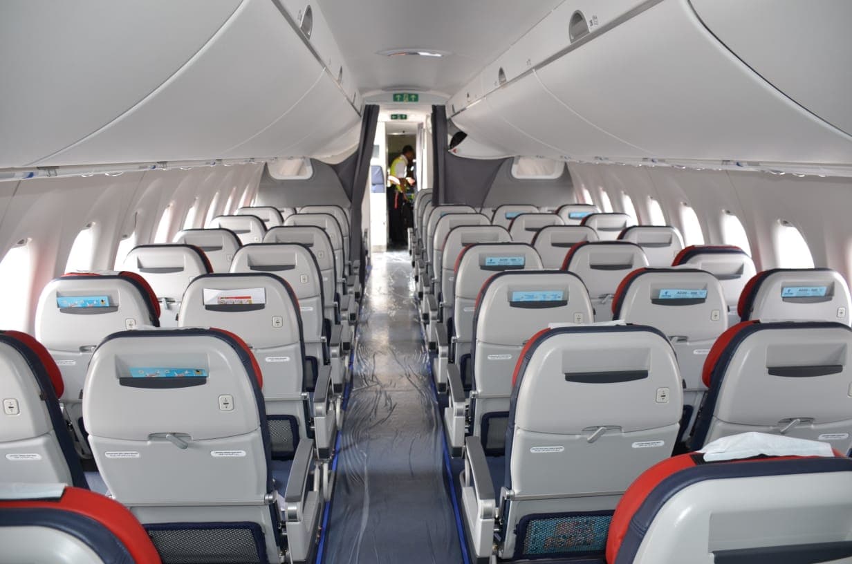 مصرللطيران تتسلم طائرتين جديدتين من طرازي إيرباص A220-300 وA320neo